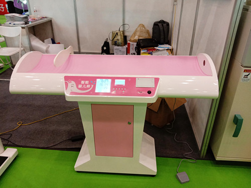 Ӥ�����������